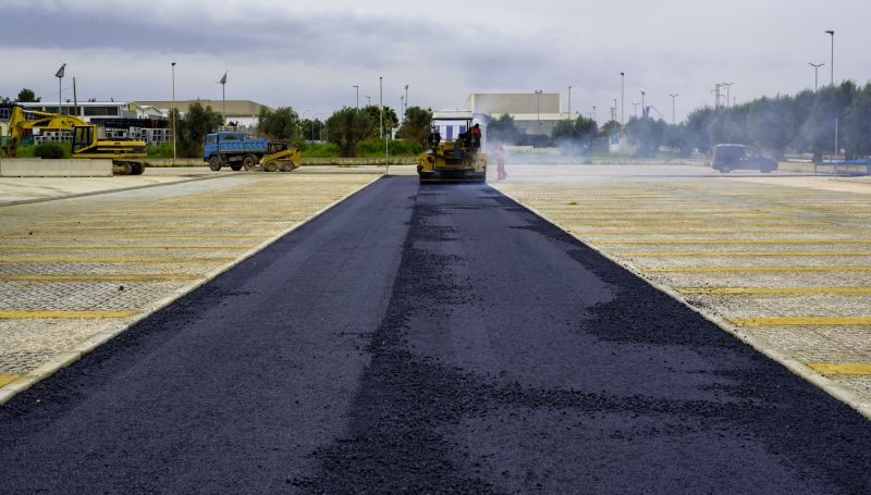 Asphalt Resealing in Grand Rapids, MI