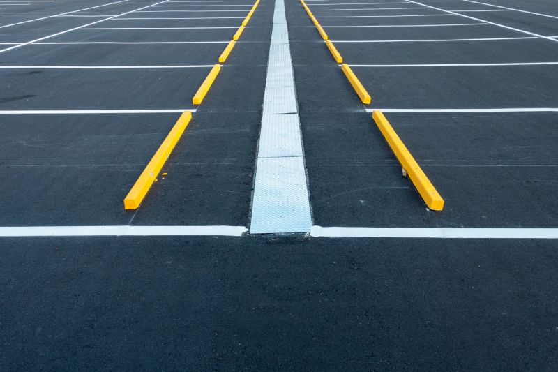 Asphalt Parking Lot Sealing in Sarasota, FL