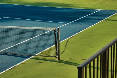 How Weather Conditions Affect Pickleball Court Surfaces