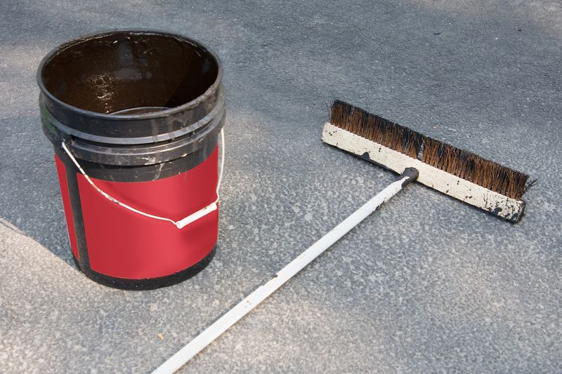 Tar Driveway Sealing in Fort Myers, FL